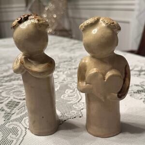 Glazed Stoneware Pottery Rustic Figurines X2 Folk Art Cottage Chic Love & Prayer